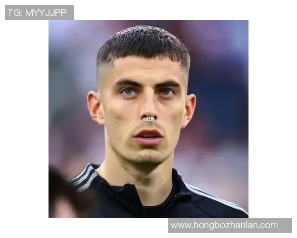 球星足球女生版头像创意设计展现动感与力量的完美结合