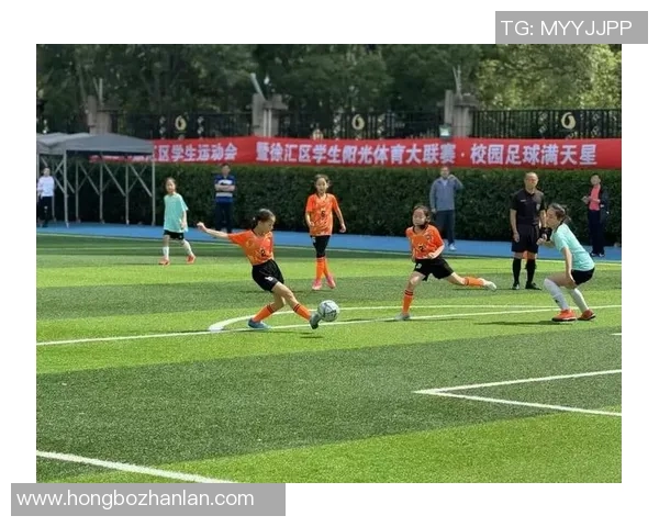 足球球星舞蹈风采展现踢球之外的魅力与创意 足球球星舞蹈风采展现踢球之外的魅力与创意